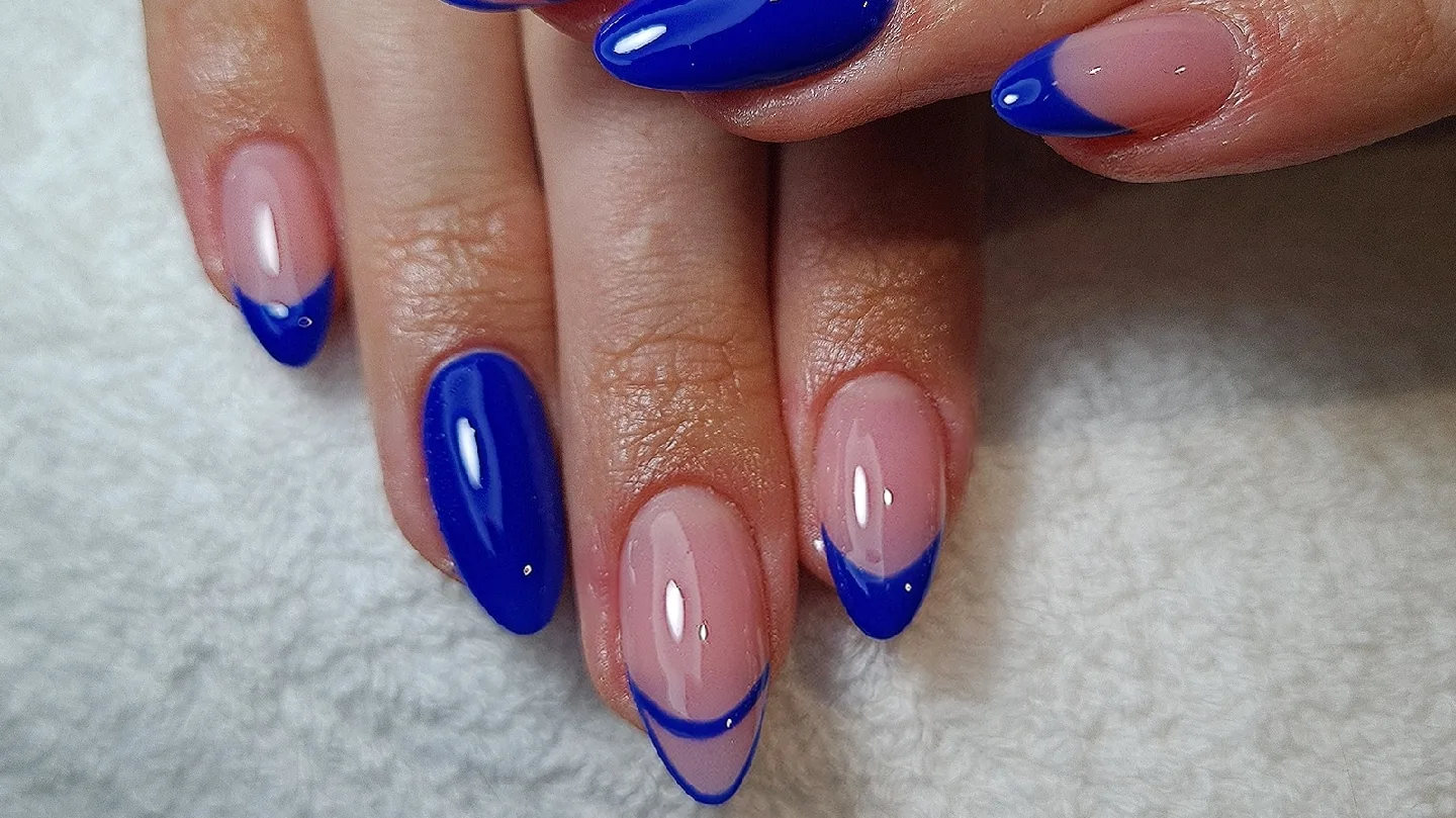 Hashtag Colour Nails