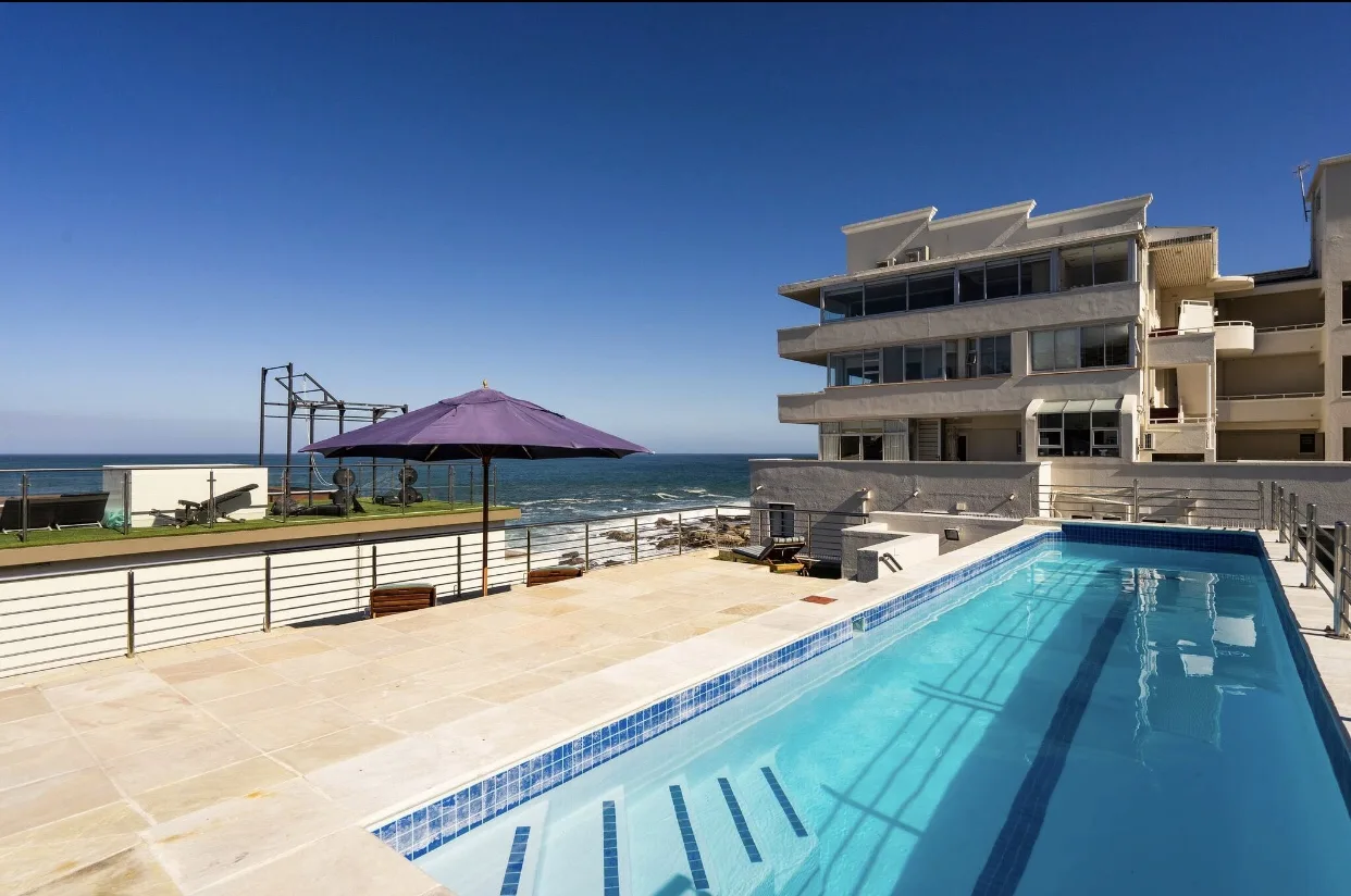 Bantry Beach Luxury Suites